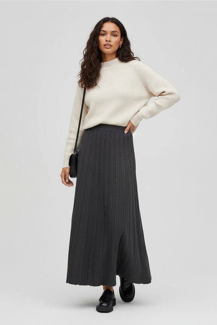 Jupe Plissée gris anthracite maille côtelée élégante