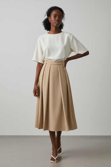 Jupe Plissée beige évasée élégante