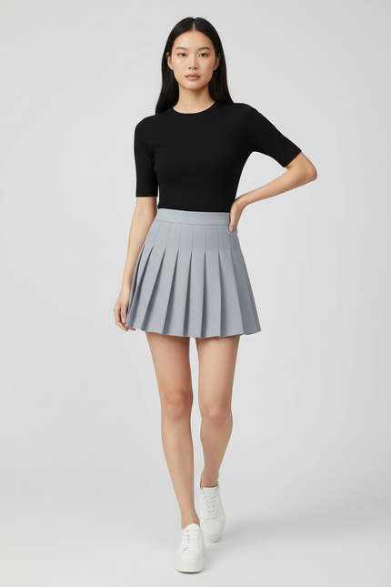 Jupe Plissée gris clair courte chic