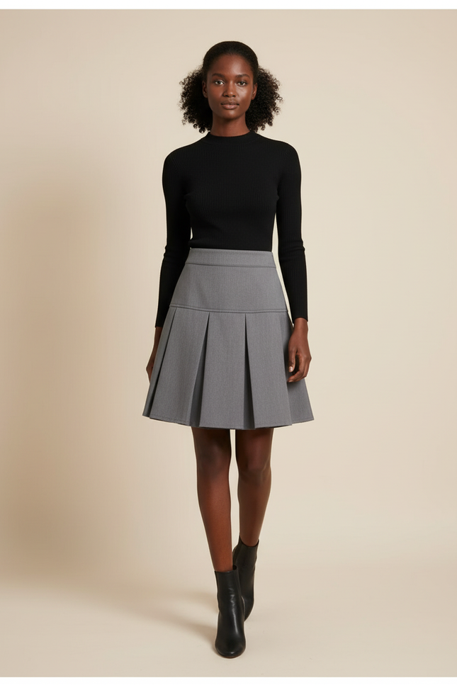 Jupe Plissée grise courte chic