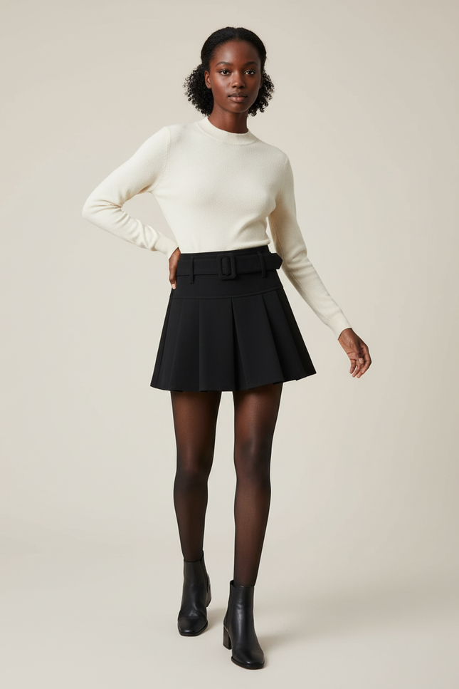 Jupe Plissée noire taille haute chic originale distinctive