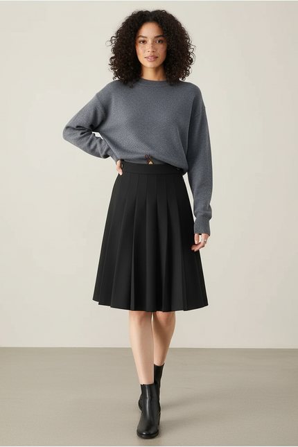 Jupe Plissée Noire Midi Chic dynamique