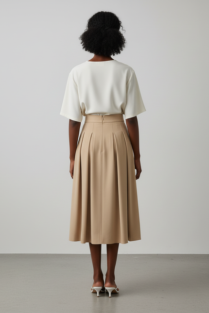 Jupe Plissée beige évasée élégante