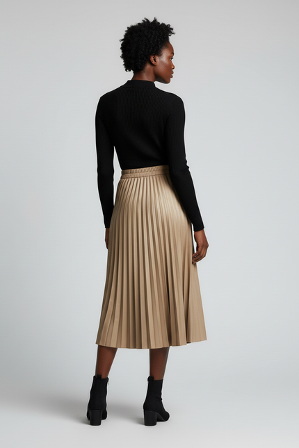 jupe plissée simili cuir beige