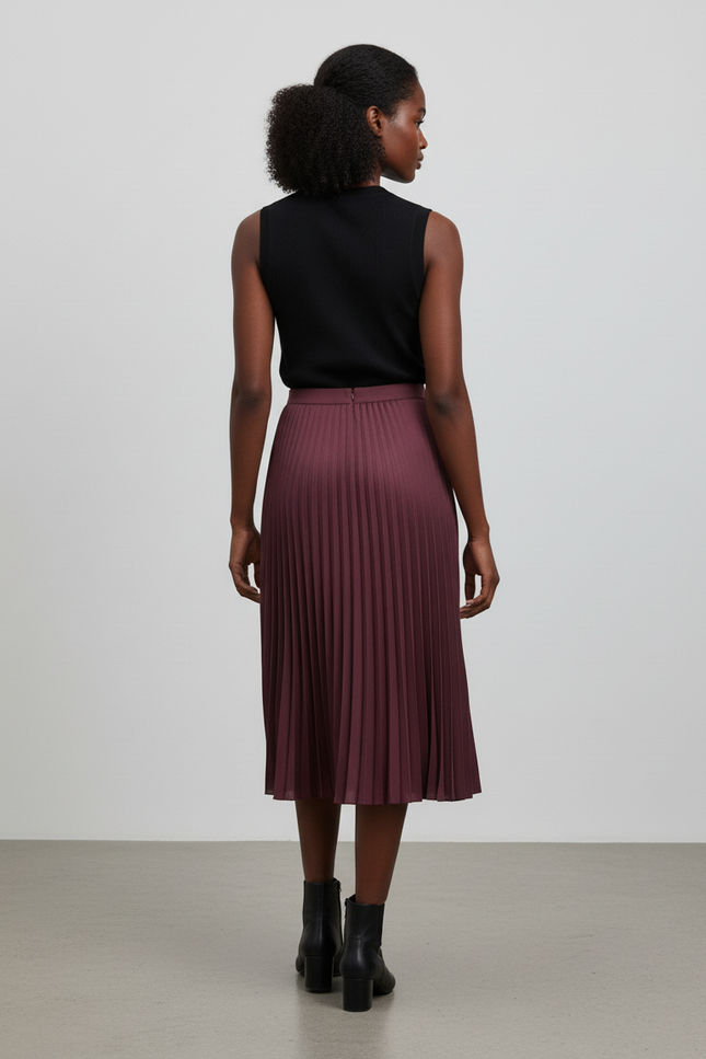 Jupe Plissée Bordeaux Taille Haute Élégante