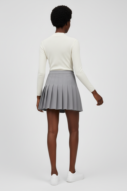 Jupe Plissée grise mini chic moderne