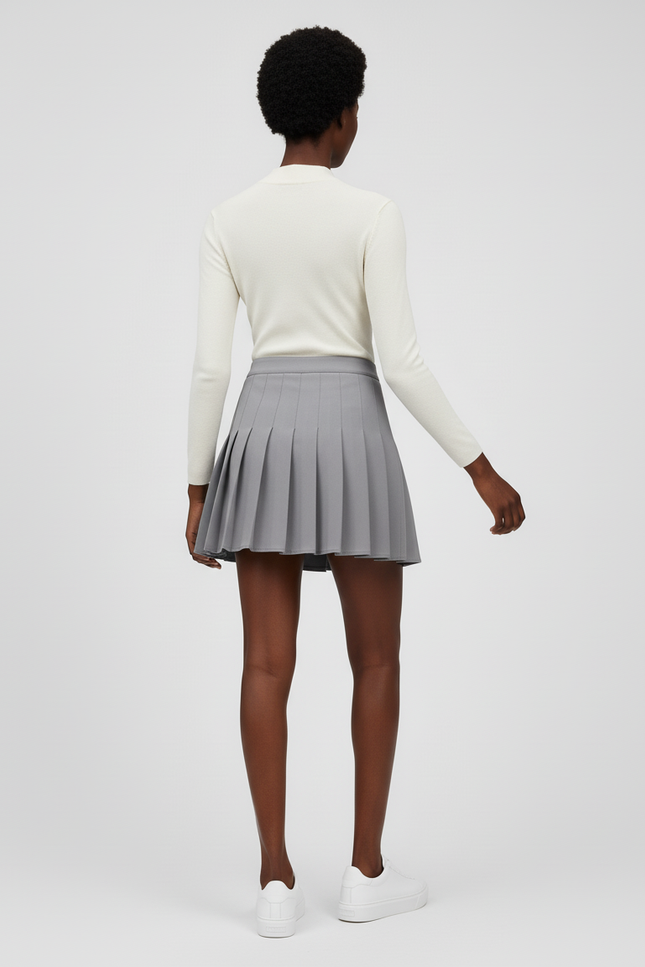 Jupe Plissée grise mini chic moderne
