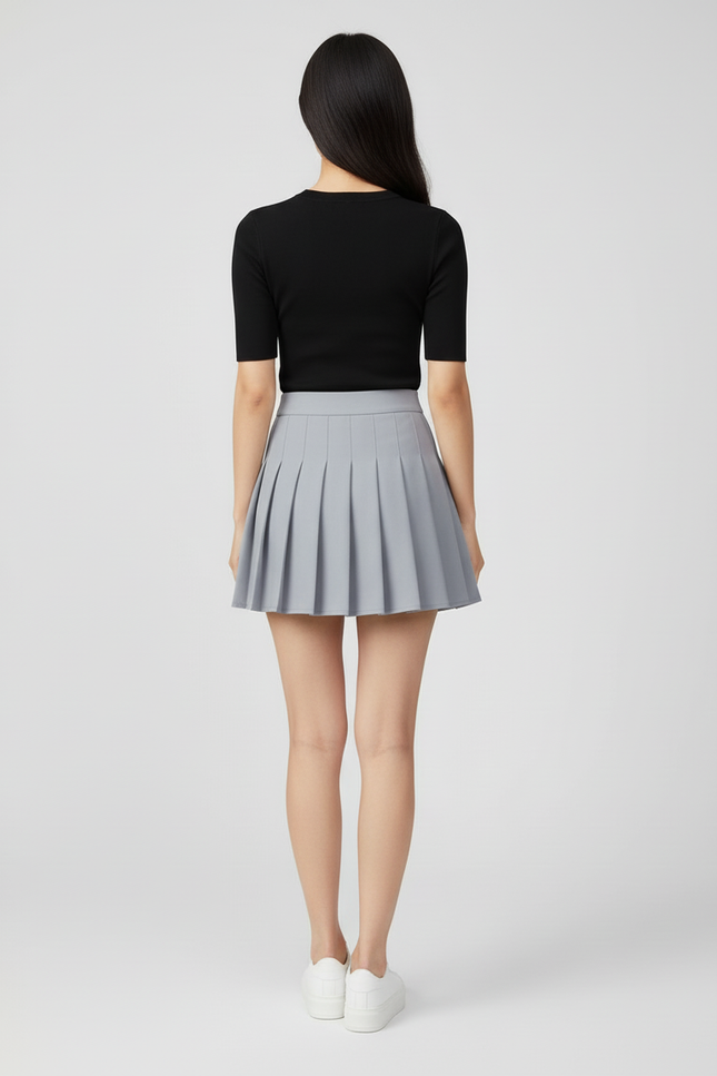 Jupe Plissée gris clair courte chic