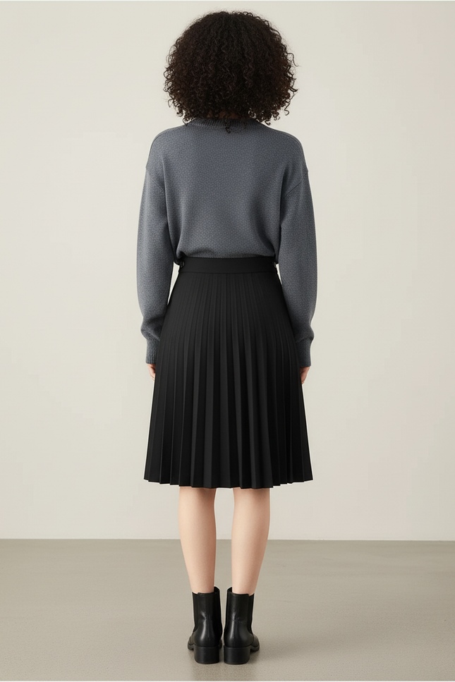 Jupe Plissée Noire Midi Chic dynamique
