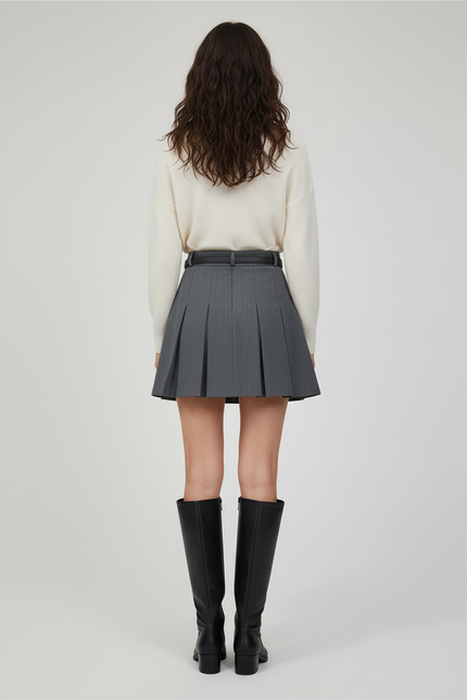 Jupe Plissée grise ceinturée chic