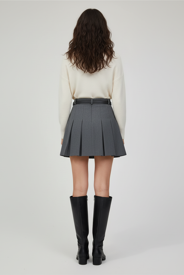 Jupe Plissée grise ceinturée chic