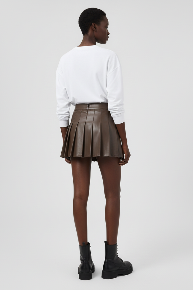 Jupe Plissée Marron Simili Cuir Chic raffinée