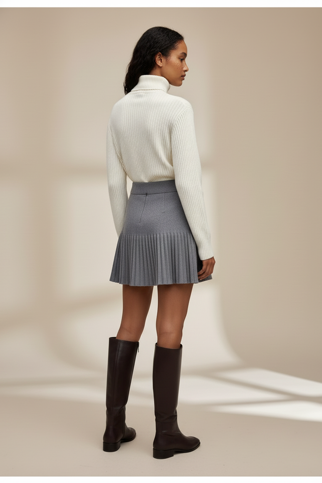 Jupe Plissée grise courte chic urbaine